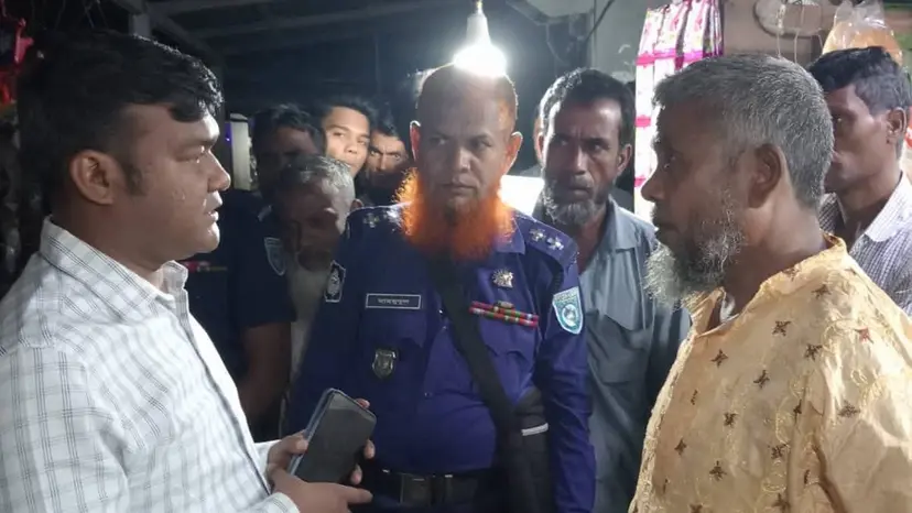 উলিপুরে বেশি দামে ডিজেল বিক্রির দায়ে দোকানিকে জরিমানা